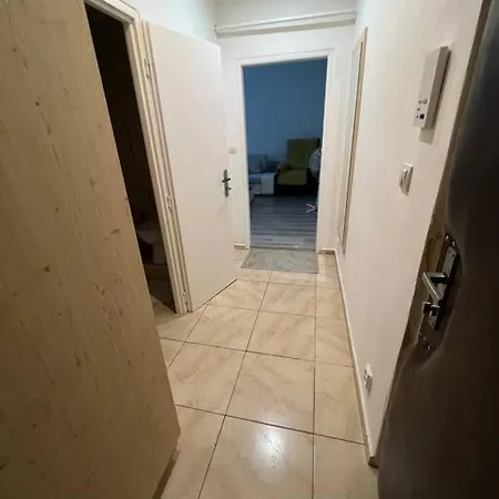 Ticha Lokalita, Mhd Do 5 Minut, Len 2 Km Od Centra Kosice